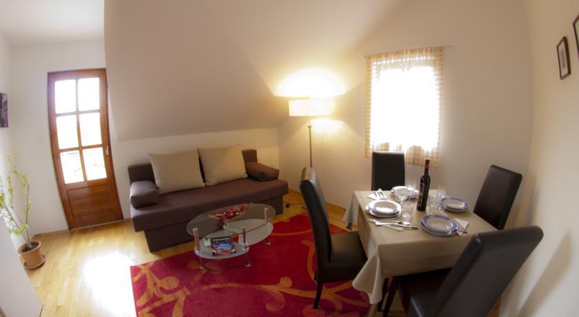 Apartment Green Park *